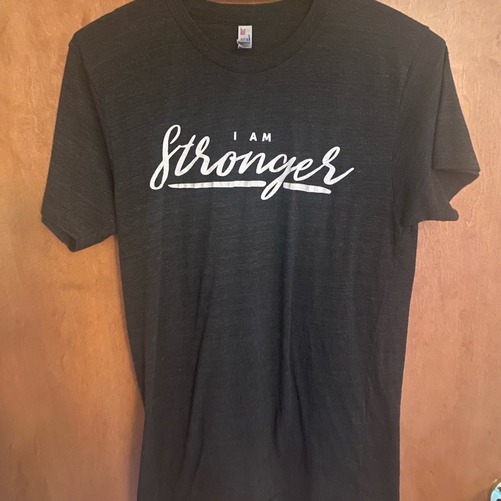 American Apparel T-shirt “Stronger” size M